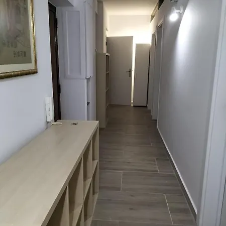 2 Suites River View Apartment