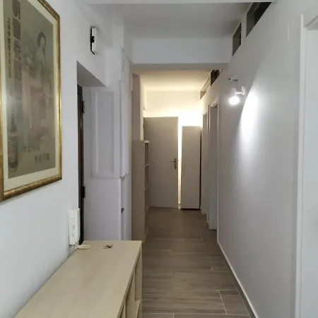 2 Suites River View Apartment
